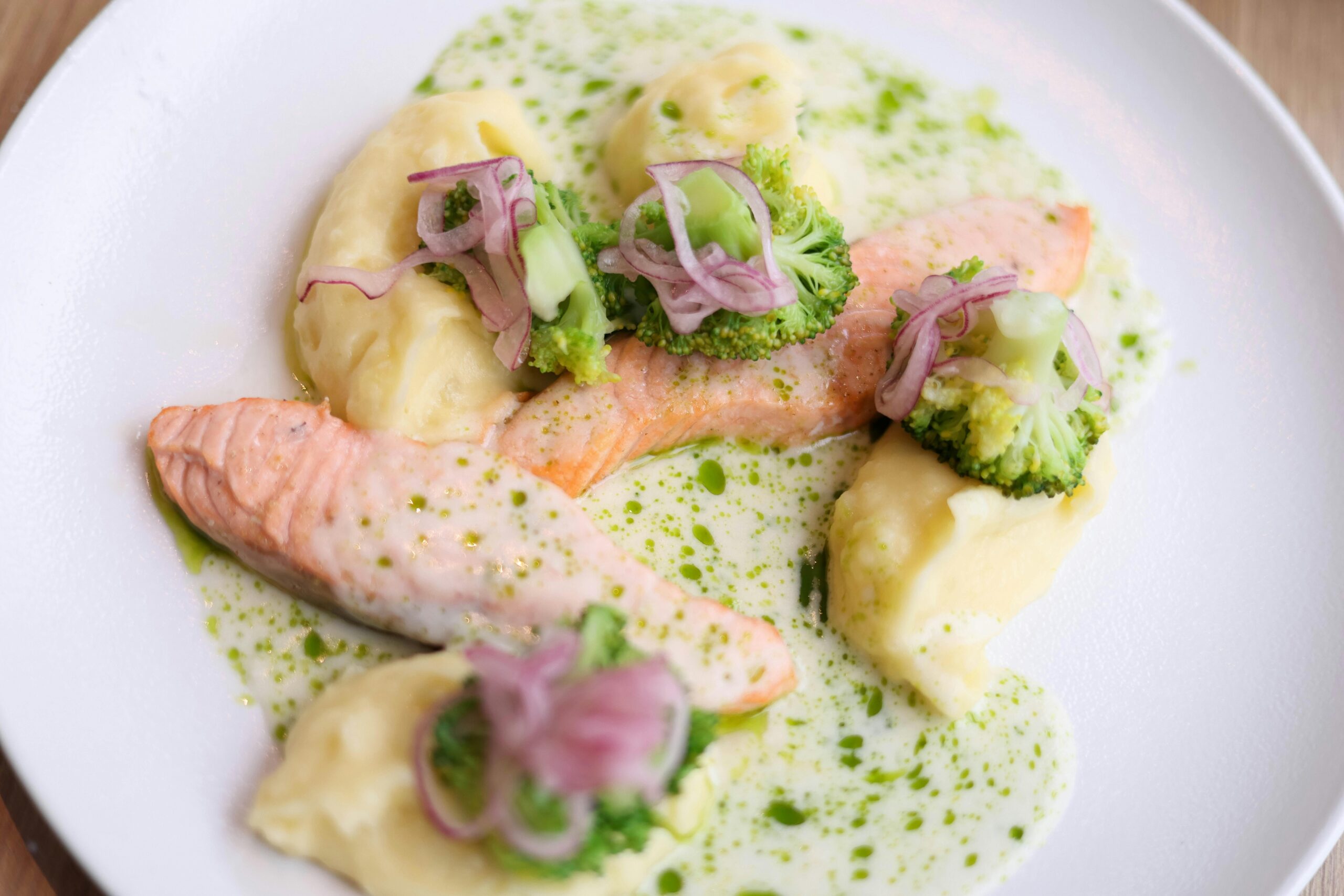 Kostenloses Stock Foto zu abendessen, abendessen servieren, bohnenkraut
