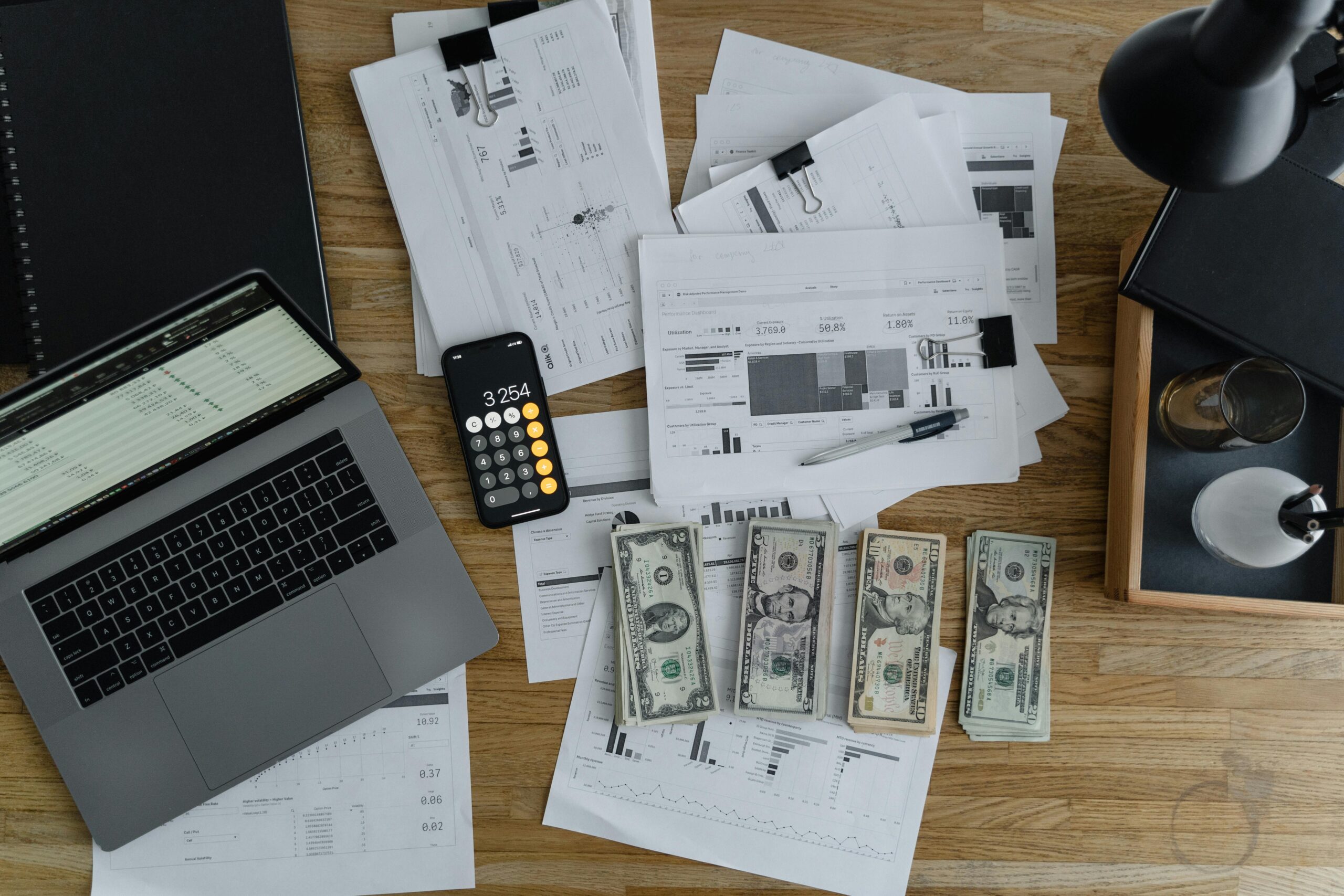 Kostenloses Stock Foto zu aktienmarkt, analyse, anlagestrategie