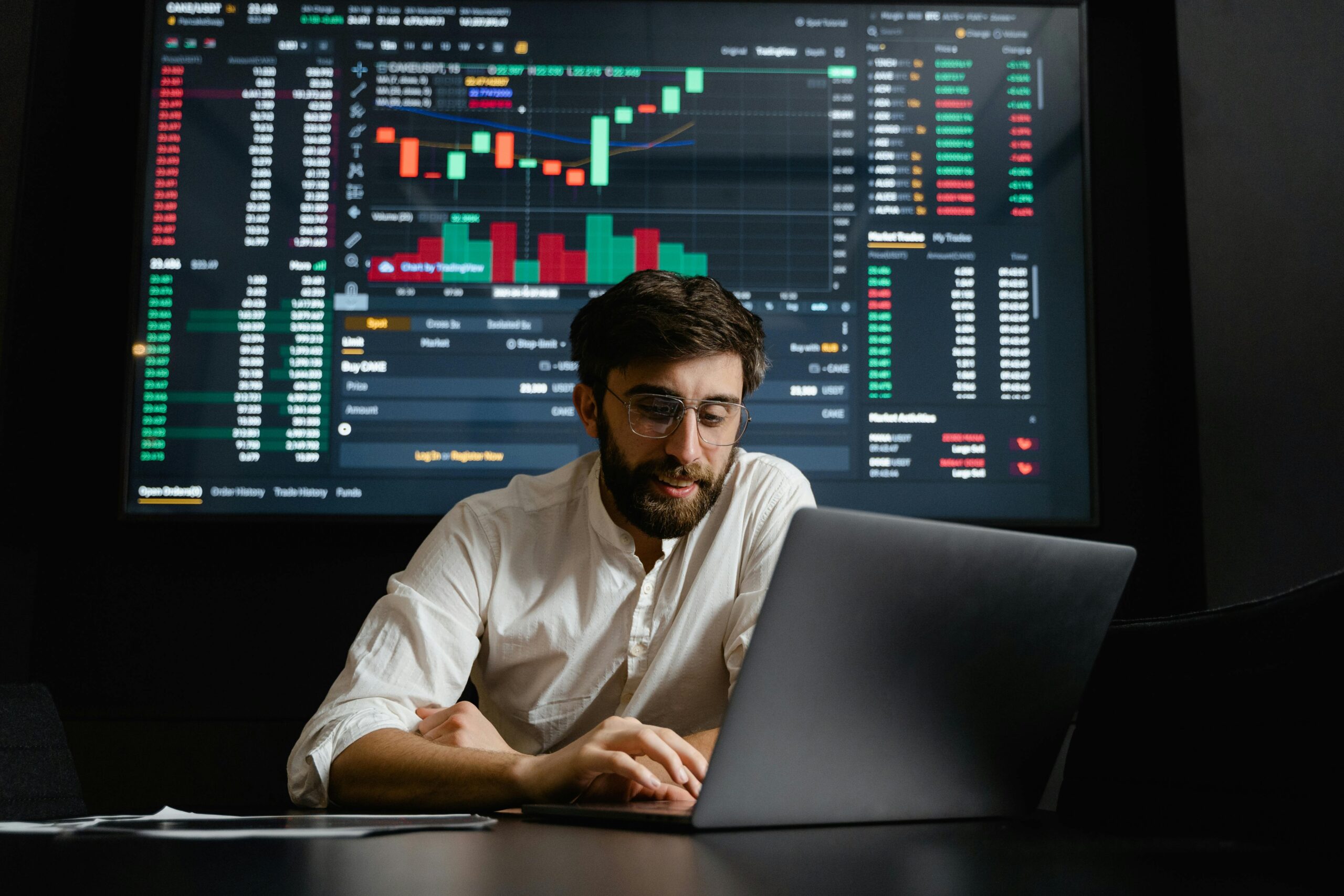 Kostenloses Stock Foto zu aktienmarkt, analyse, analysieren