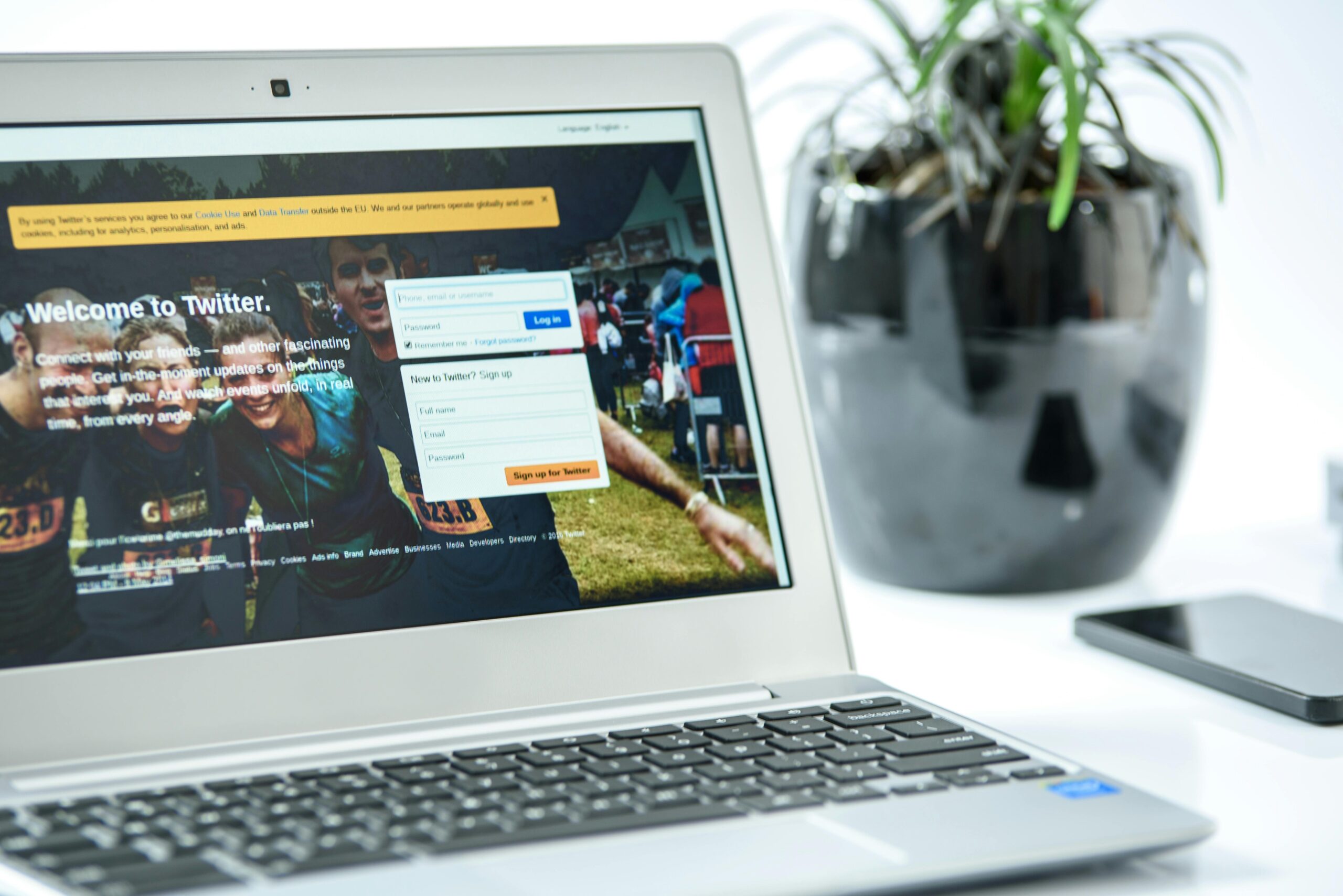 Auf Grauem Laptop Eingestellt